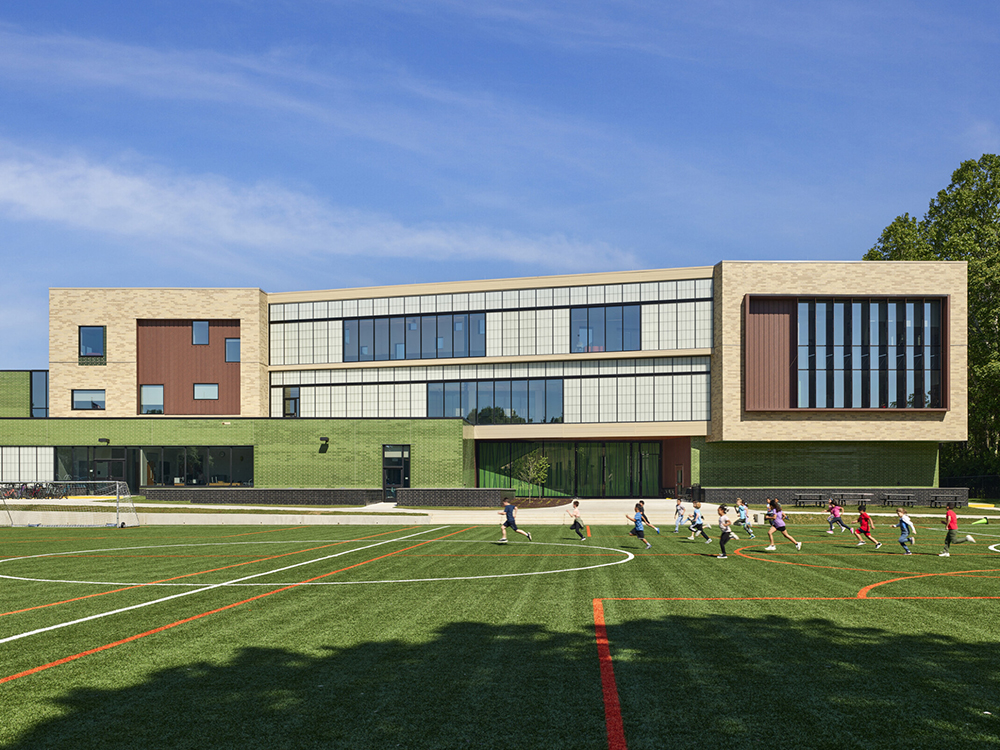 Douglas MacArthur Elementary School