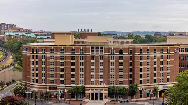 Hilton Alexandria Old Town