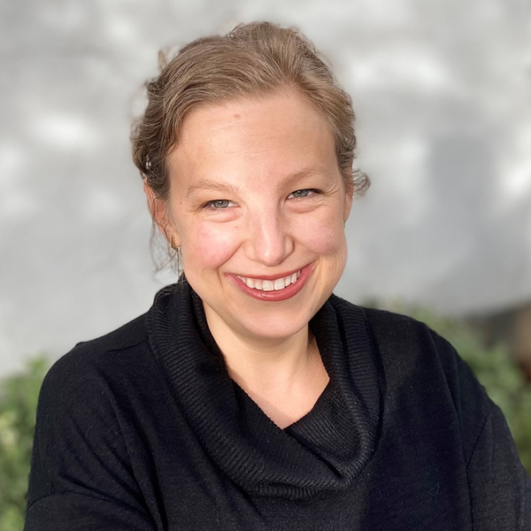 Anne Dutton